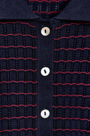 Veste en maille à col claudine et à manches courtes