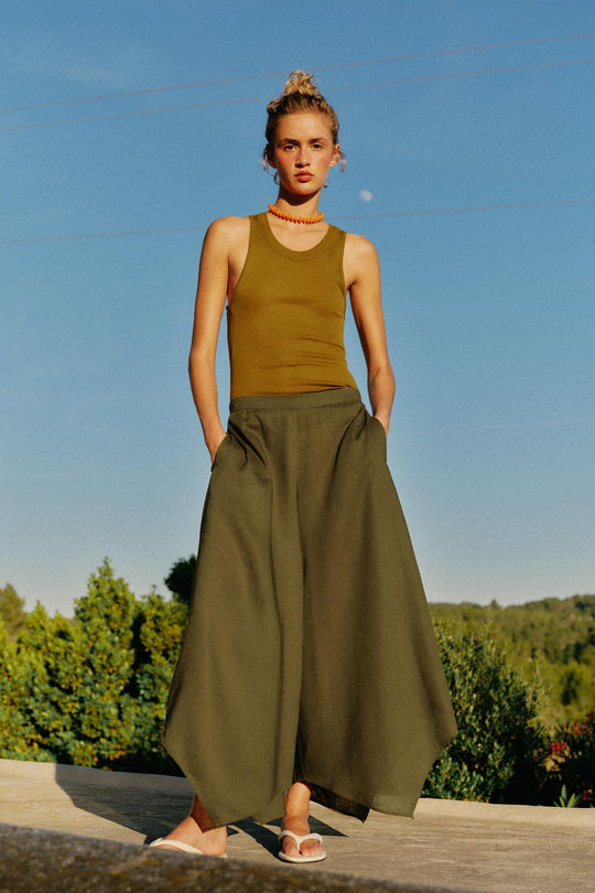 Pantalon-culotte asymétrique